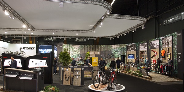 20180119_JBP_Velofollies2018_0099_stand