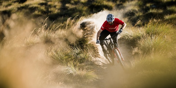 SM_20024_MY21Eagle_GXAllDay_CW_53_H