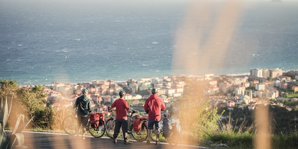 S17_L1Q1968b_VAUDE_Attenberger_r