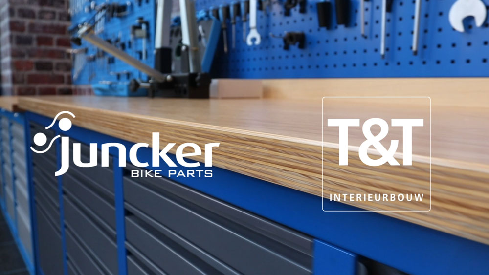 Winkel- en werkplaatsinrichting i.s.m. T&T Interieurbouw